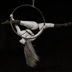Eleonora Cancelliere – Acrobatica Aerea e Pole Dance